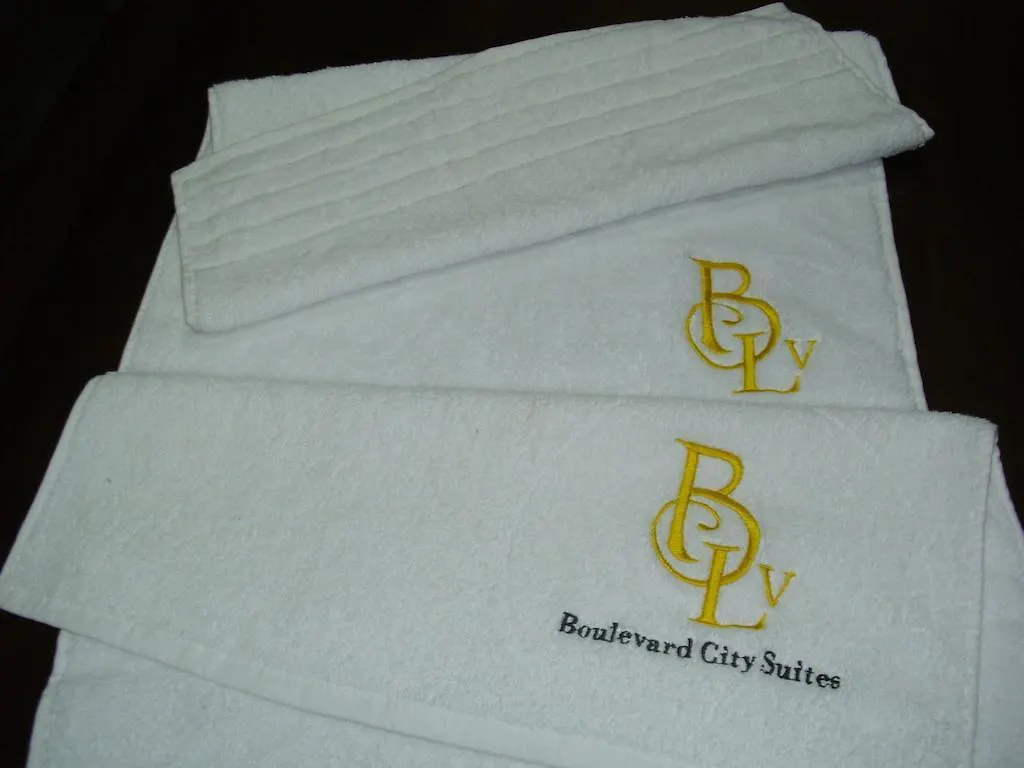 Boulevard City Suites Hotel Apartments Dubai 3*,